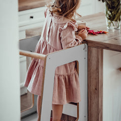 Ayudante de cocina de madera Scandi, gris