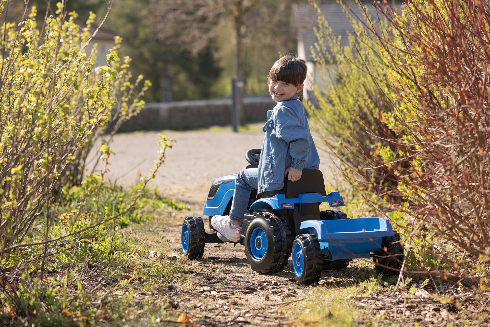 Smoby Traktor Blue Farmer Xl Con Carro