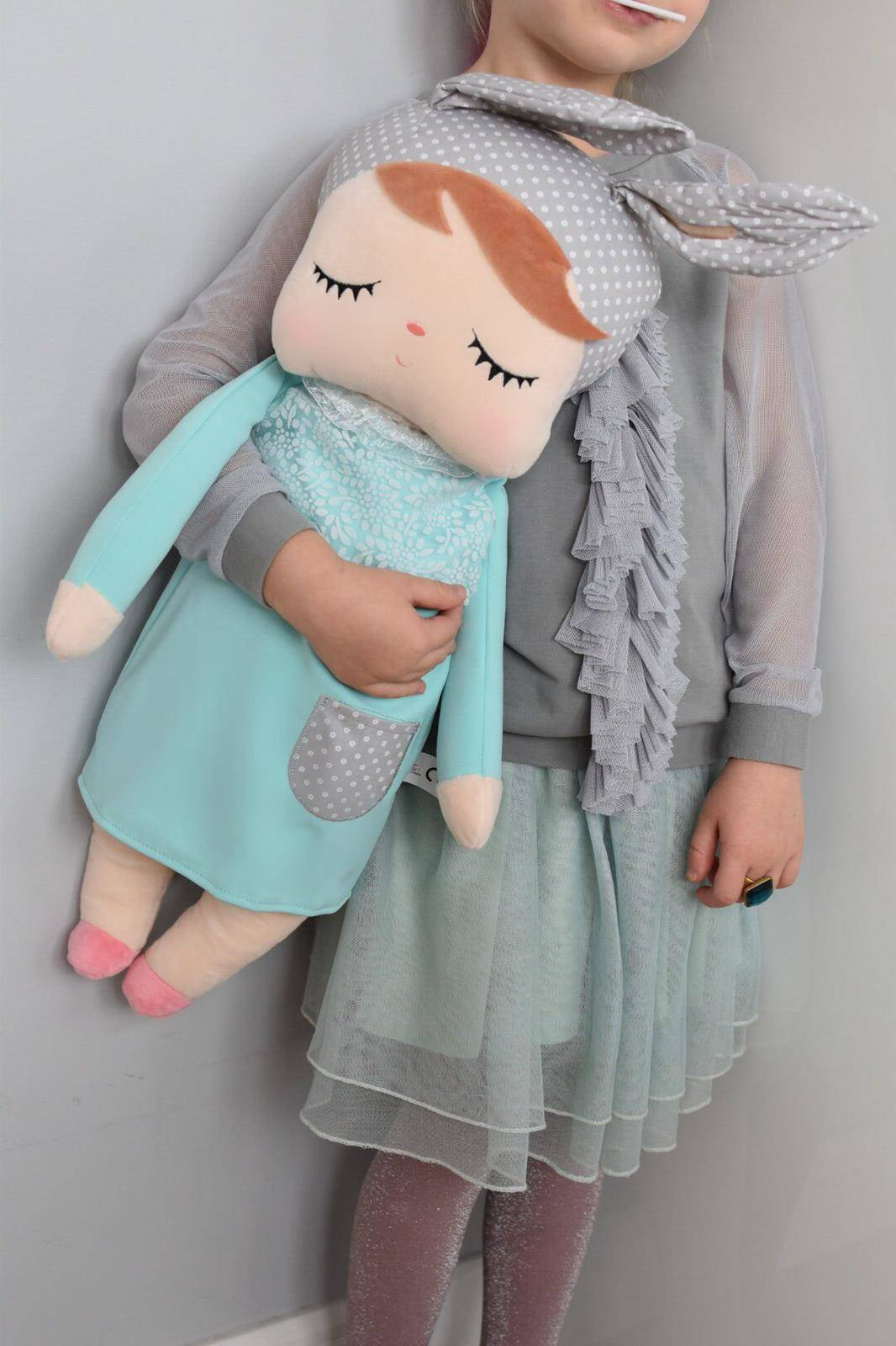 Muñeca Metoo XL con vestido menta